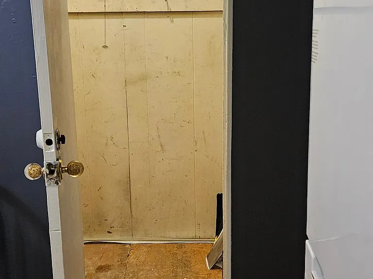 pantry room/ storage space