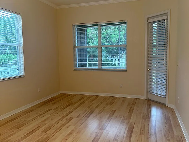 1003 Ridgemount Pl — Photo 12