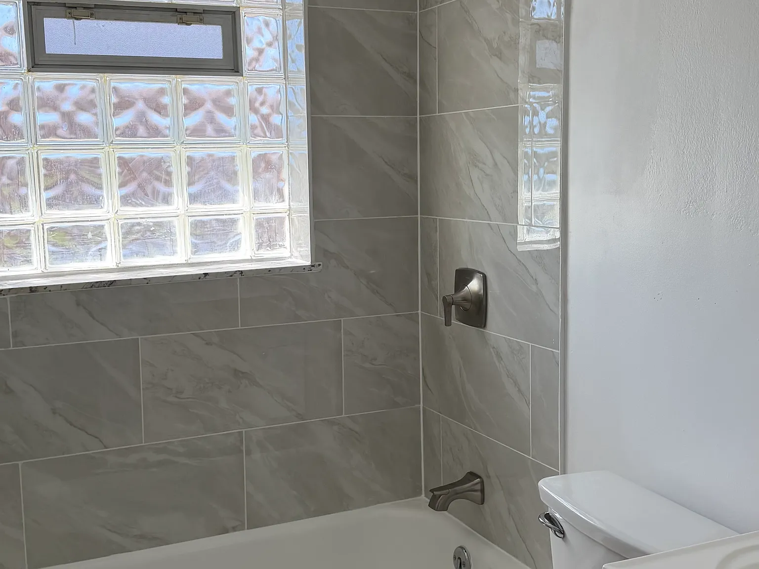 1 bed, 700 sqft, $950 — Photo 4