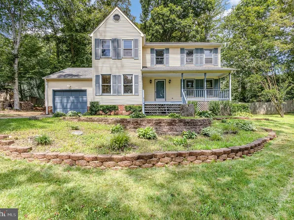 1032 Isabella Dr, Stafford, VA 22554