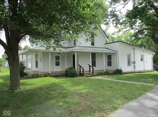 1203 Ladoga Rd, Crawfordsville, IN 47933