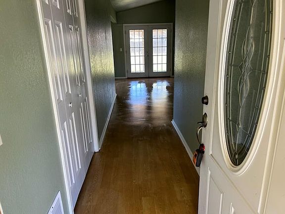 3rd image of 1404 N 26th Pl