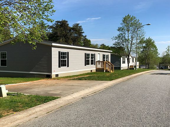 5th image of 122 Brookview Dr