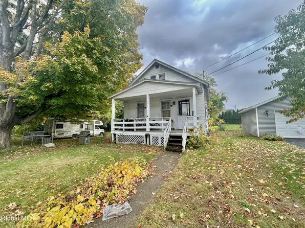 1913 Greenpoint Avenue, Schenectady, NY 12303