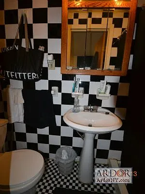 Rented by ArdorNY | media 2