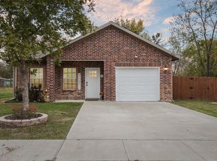 4409 1st St, Greenville, TX 75401