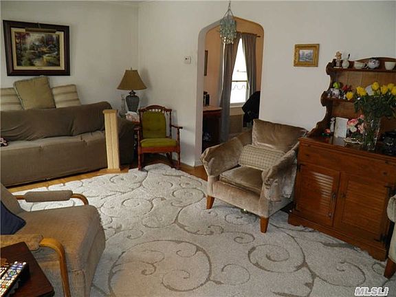 4th image of 38 Silver St