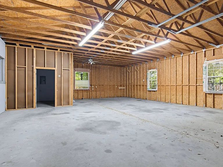 908 Rock Creek Ave — Photo 47