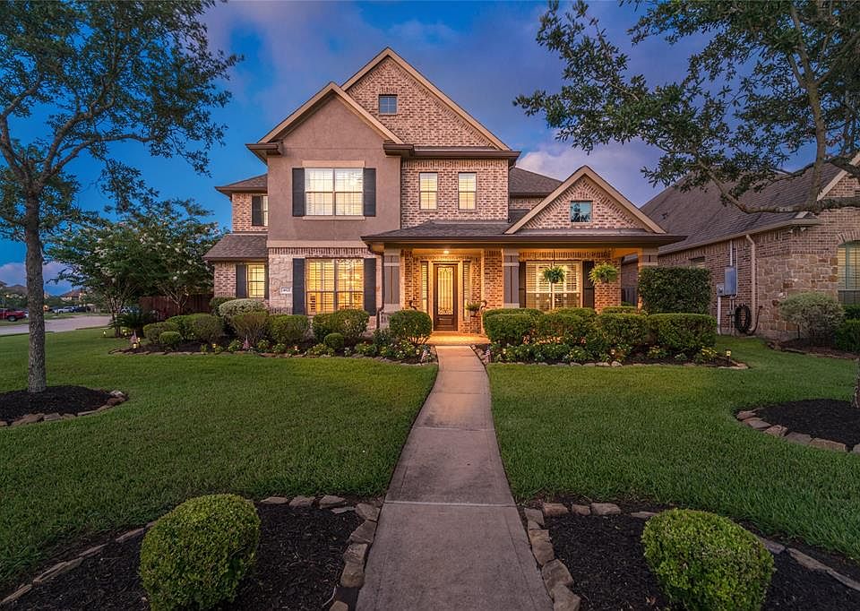 1st image of 4621 La Escalona Dr
