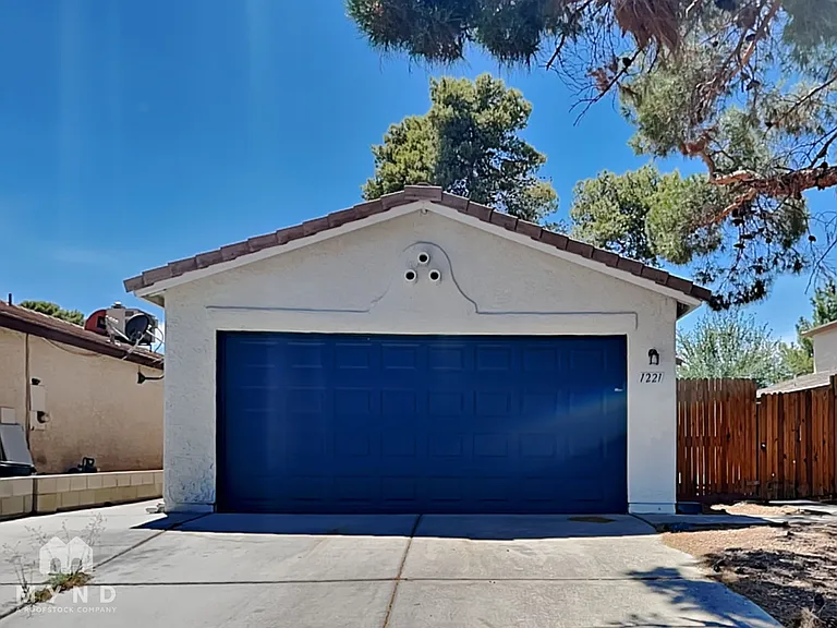 1221 S Christy Ln — Photo 1