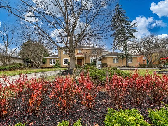 4th image of 23223 Bellwood Dr