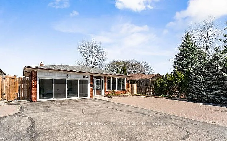 3193 Cawthra Rd #MAIN — Photo 1