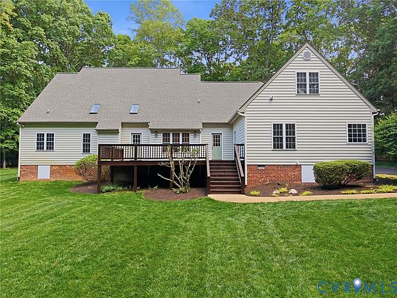 3rd image of 2705 Judes Ferry Rd