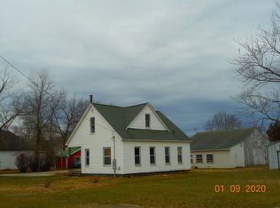 116 N Main St, Witt, IL 62094