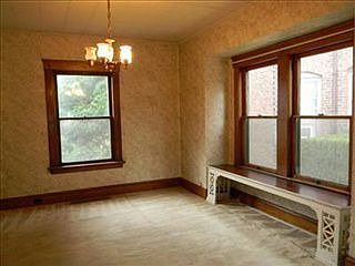 5th image of 1282 Beach Ave