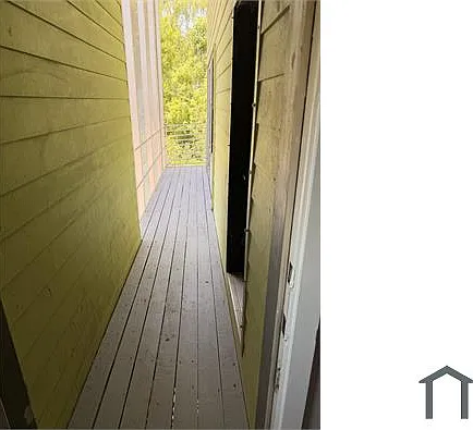 1724 Deslonde St — Photo 22