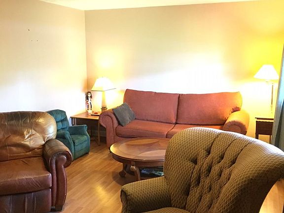 3rd image of 3560 Horseshoe Cir