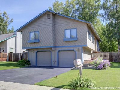781 Hunt Cir, Anchorage, AK, 99504
