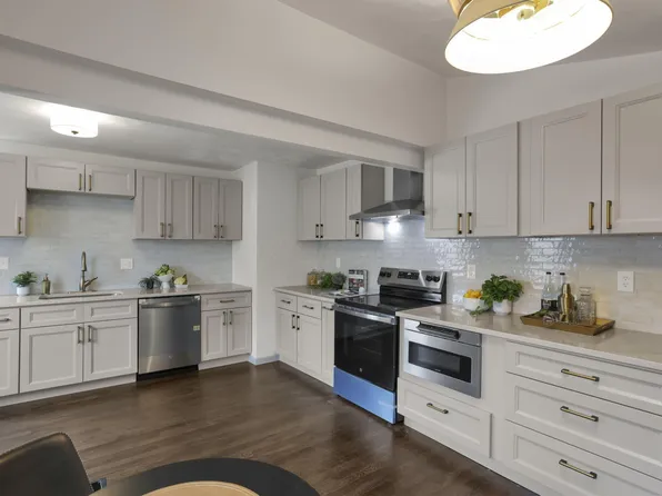 157 N Kellner Rd, Columbus, OH 43209