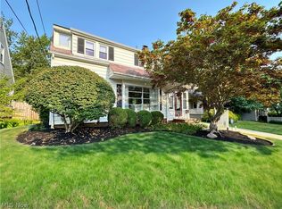 1552 Biltmore Rd, Lyndhurst, OH 44124