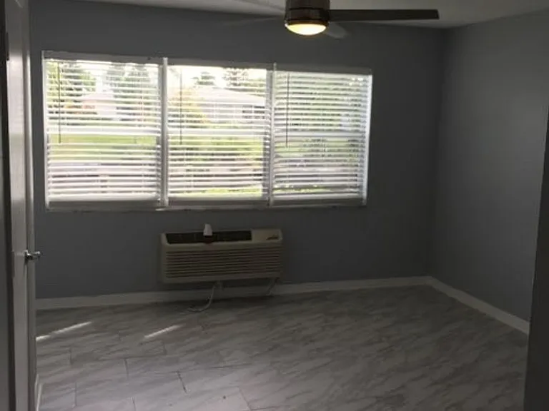 3817 Del Prado Blvd S — Photo 13