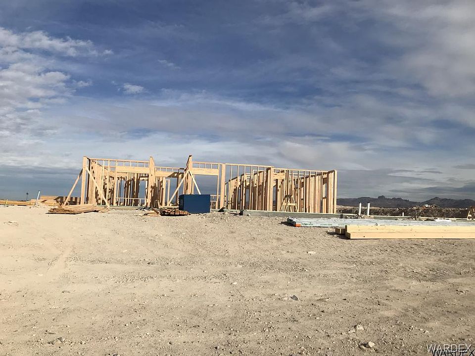 1st image of 2561 Trade Wind Dr