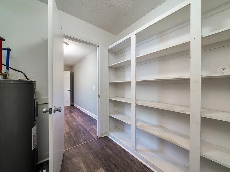 1278 N Pinckney St — Photo 11