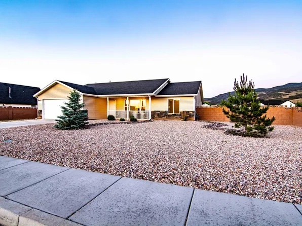 4430 N Gold Dust Trl, Enoch, UT 84721