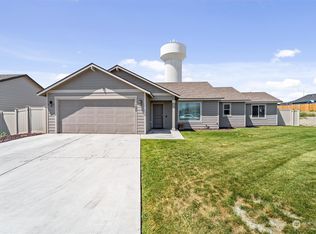 1495 12th St, Benton City, WA