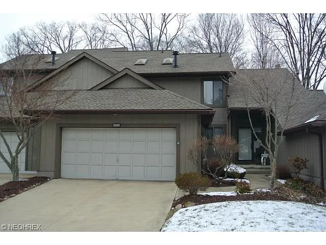 2282 Stone Creek Trl photo 1