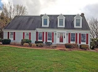 28 Rittenhouse Cir, Flemington, NJ 08822