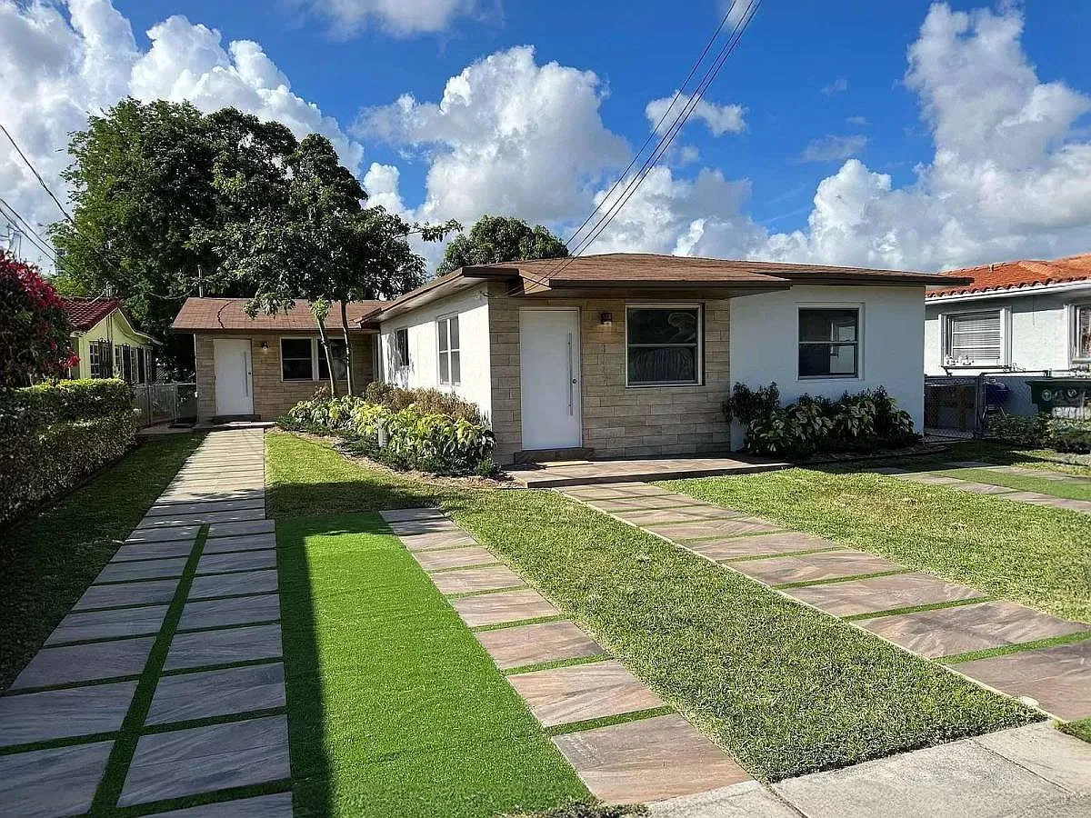 3147 SW 24th St #3149 in Miami, FL 33145 — Photo 2