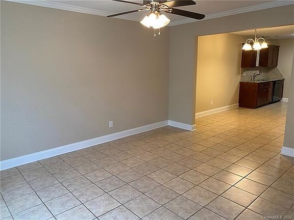 3rd image of 1103 Cason St #B