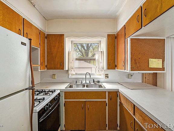 4th image of 1731 Alto Ave SE