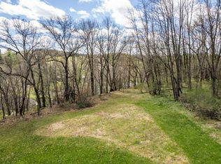 L29-30 Bunting Ct, La Valle, WI 53941