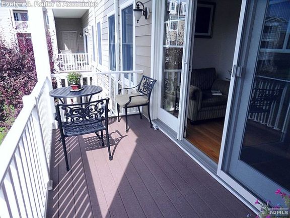 5th image of 5 Tenakill Park Dr #206-2F