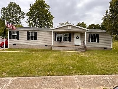 2nd image of 950 Deer Haven Dr
