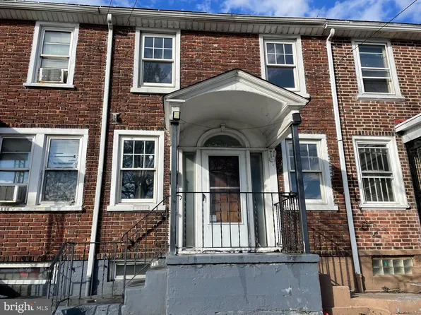 1371 Collings Rd, Camden, NJ 08104
