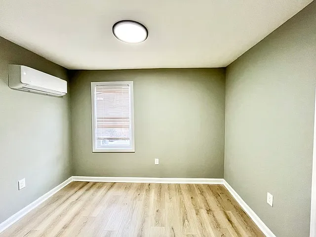 935 S Belnord Ave — Photo 18