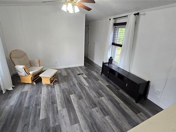 2nd image of 841 Sandman Pl