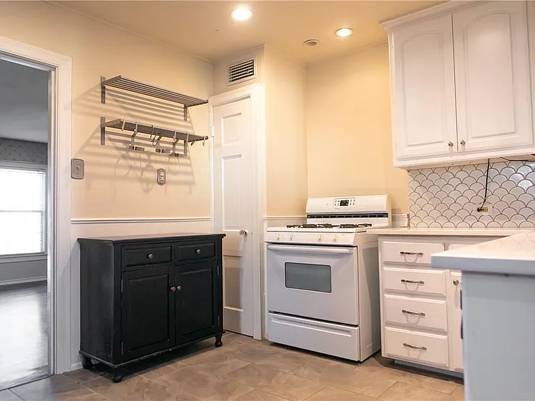 1325 Smilax Ave — Photo 5