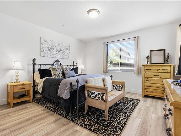 5th image of 12731 Montbrook Way