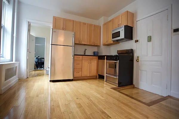 Rented by Rudd Group LTD | media 6