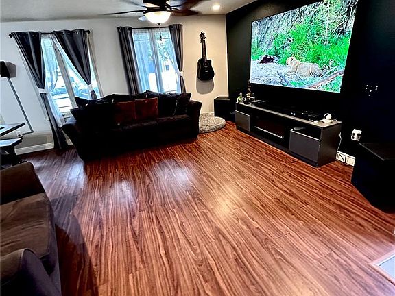 5th image of 1057 Ponderosa Circle