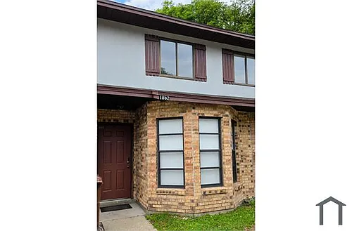1862 Foxhall Cir Photo 1