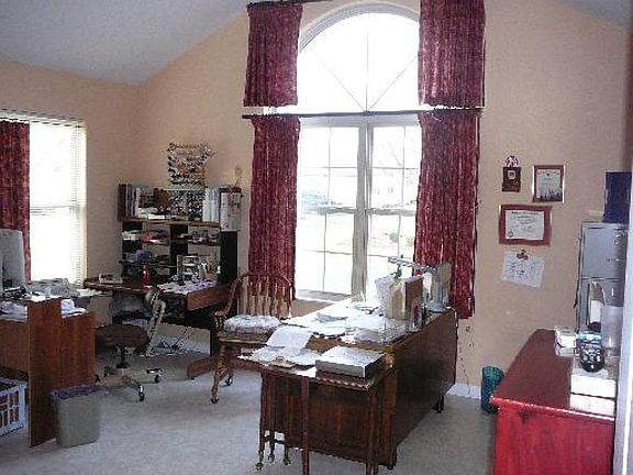 2nd image of 18238 Murphy Cir