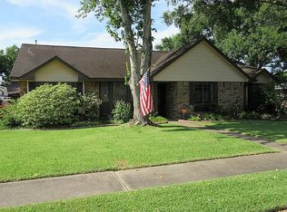 2402 Morning Dr, Baytown, TX 77520