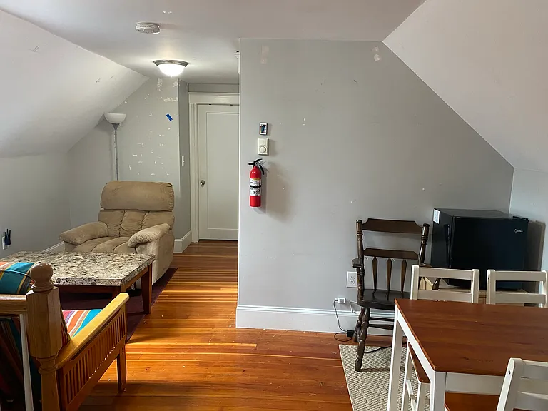 66 Frederick Ave #2 — Photo 4