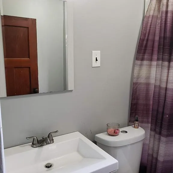 993 Englewood Ave — Photo 10