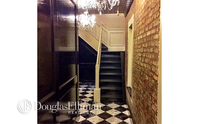 Rented by Douglas Elliman | media 38